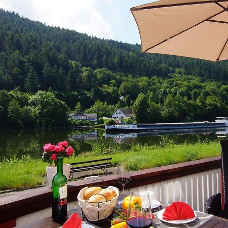 Appartamento Altes Faehrhaus An Der Mosel Anno1633 Traben-Trarbach Esterno foto