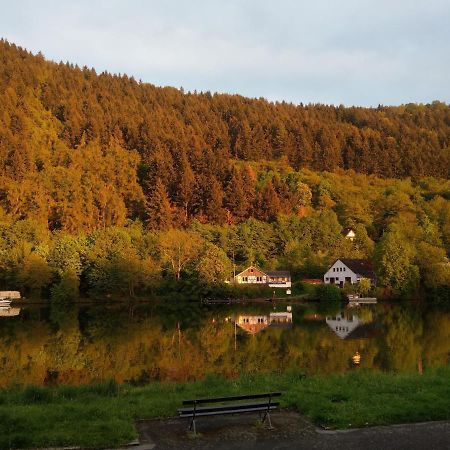 Appartamento Altes Faehrhaus An Der Mosel Anno1633 Traben-Trarbach Esterno foto