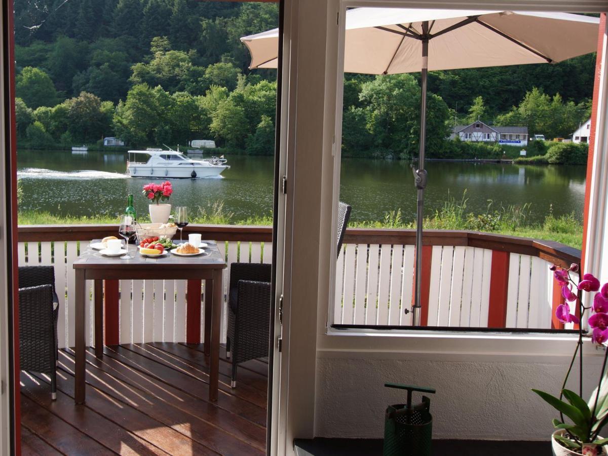 Appartamento Altes Faehrhaus An Der Mosel Anno1633 Traben-Trarbach Esterno foto