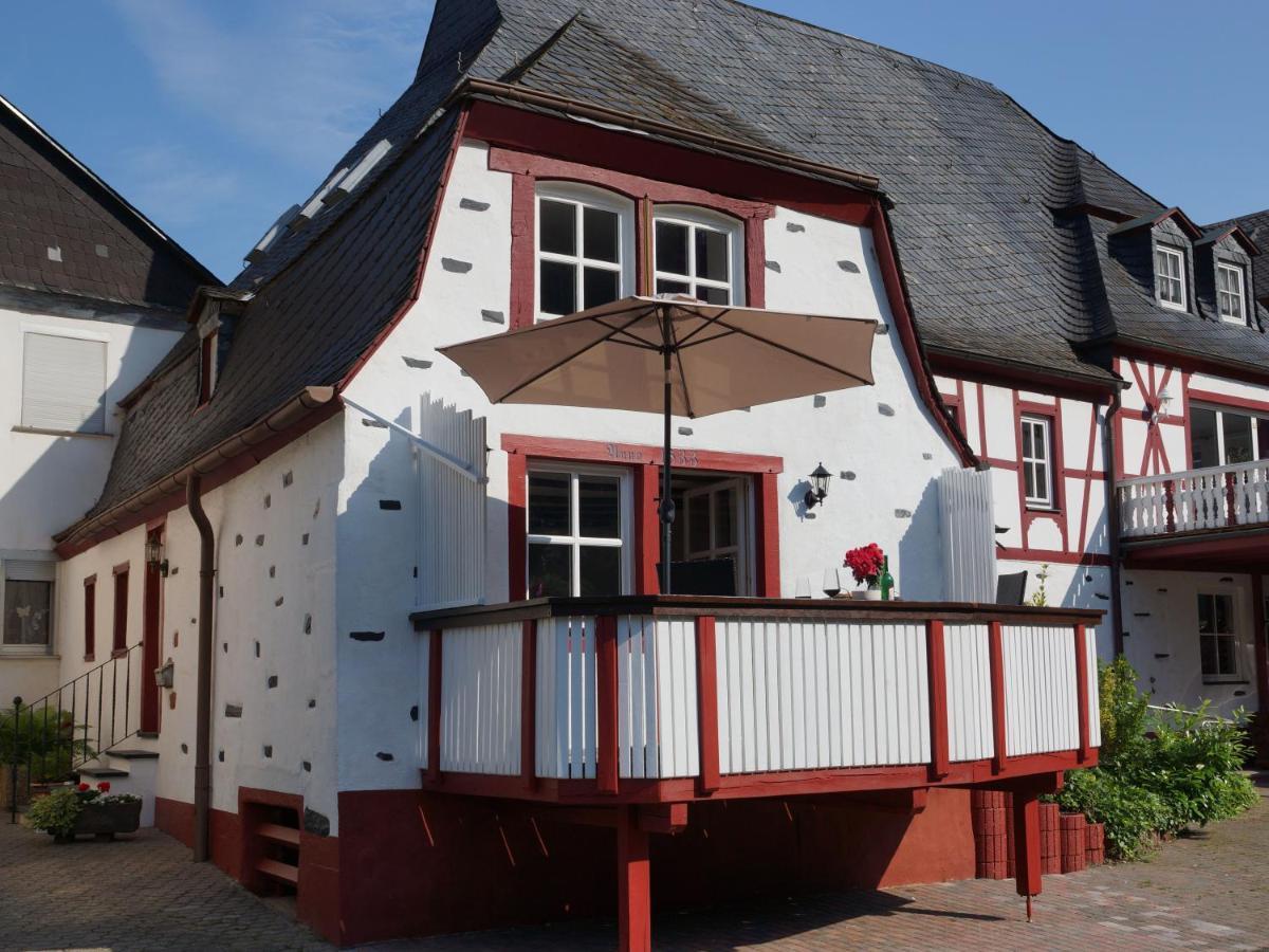 Appartamento Altes Faehrhaus An Der Mosel Anno1633 Traben-Trarbach Esterno foto