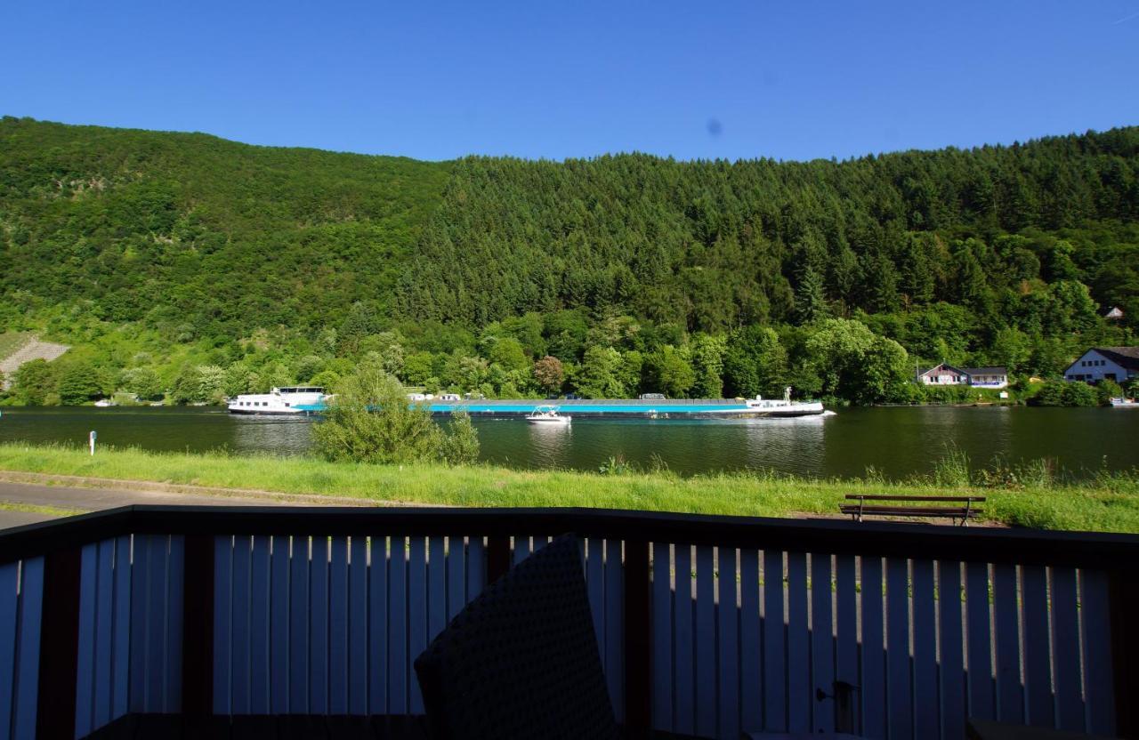 Appartamento Altes Faehrhaus An Der Mosel Anno1633 Traben-Trarbach Esterno foto