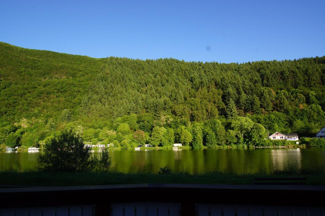 Appartamento Altes Faehrhaus An Der Mosel Anno1633 Traben-Trarbach Esterno foto